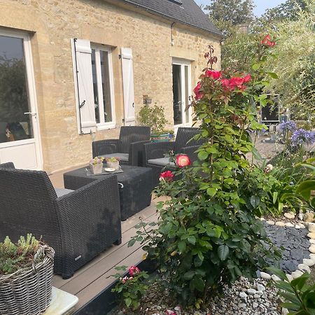 Le Doux Refuge Bed & Breakfast Esquay-sur-Seulles Exterior photo