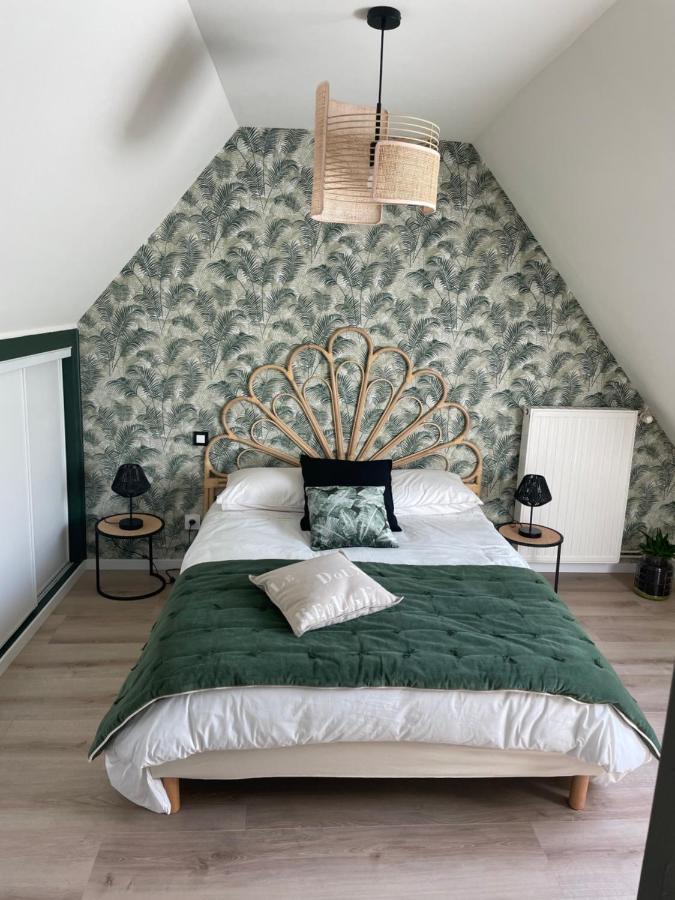 Le Doux Refuge Bed & Breakfast Esquay-sur-Seulles Exterior photo