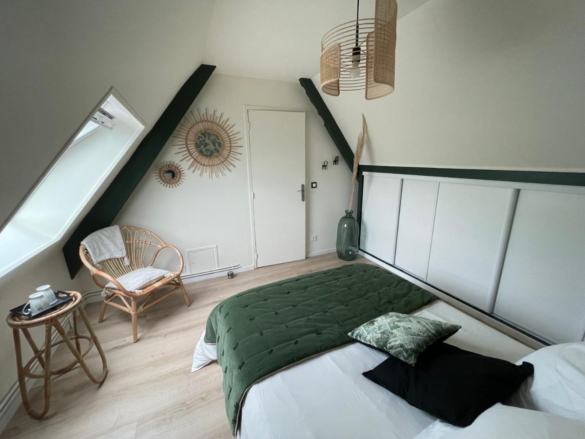 Le Doux Refuge Bed & Breakfast Esquay-sur-Seulles Exterior photo