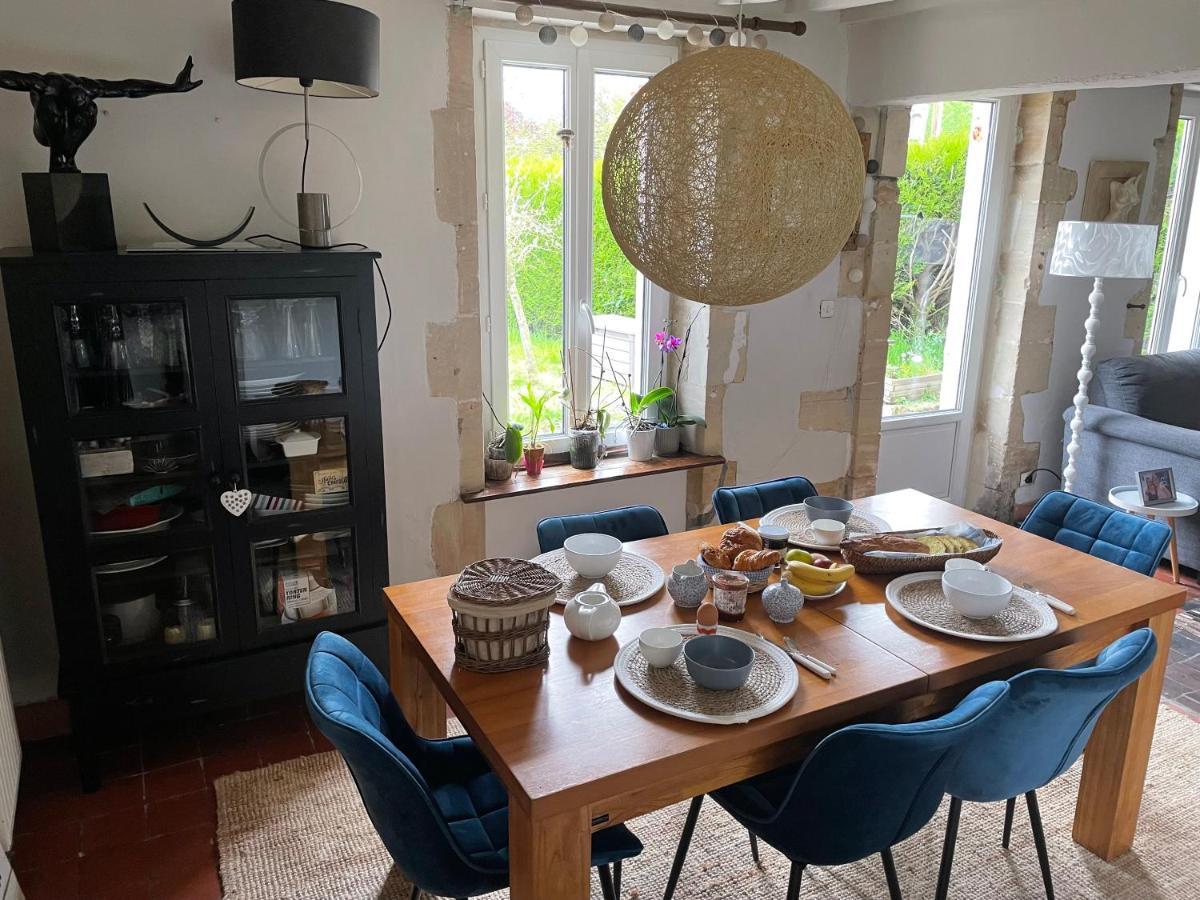 Le Doux Refuge Bed & Breakfast Esquay-sur-Seulles Exterior photo